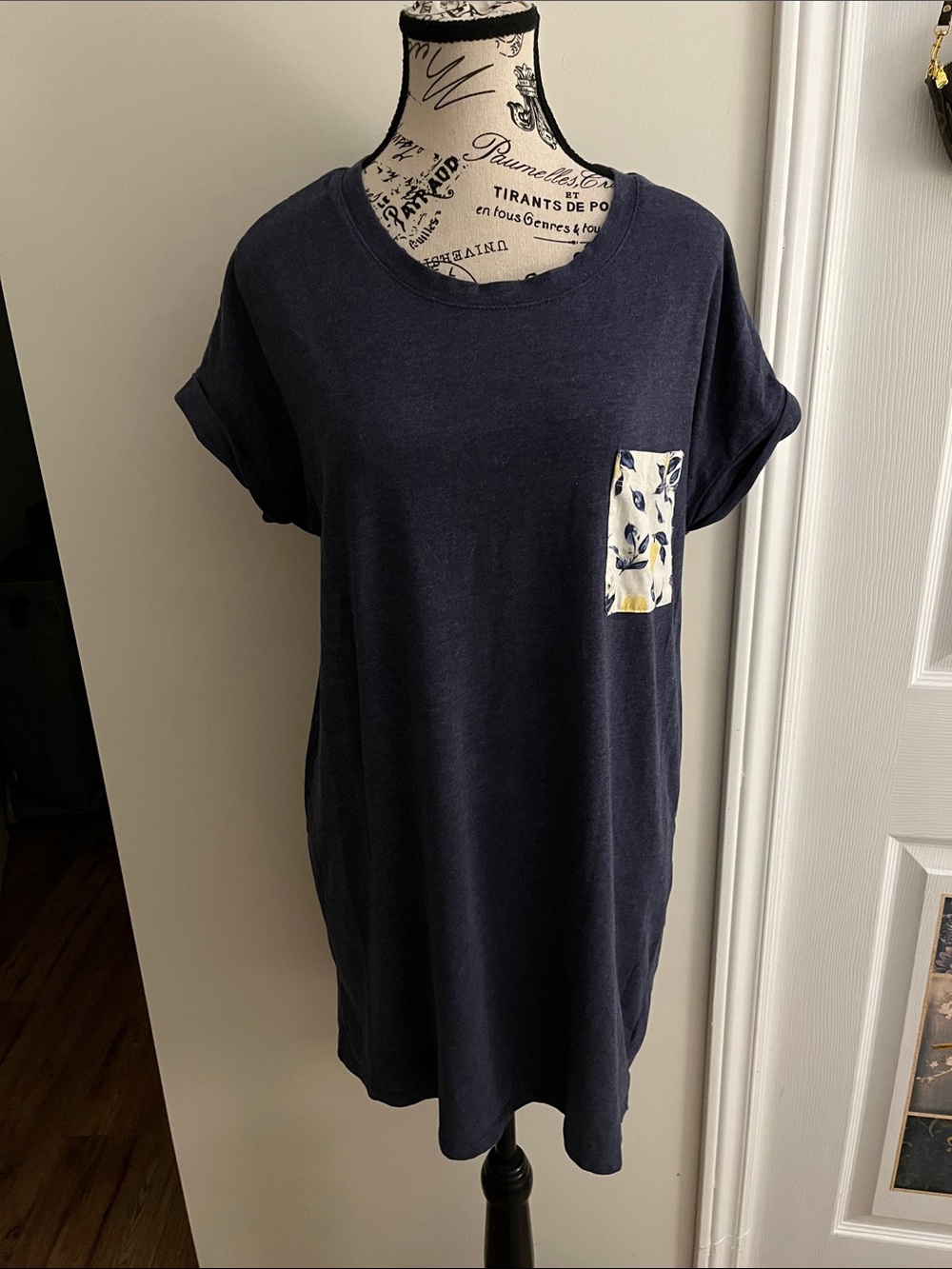 🍎Navy Short Sleeve Chemise with Printed Pocket